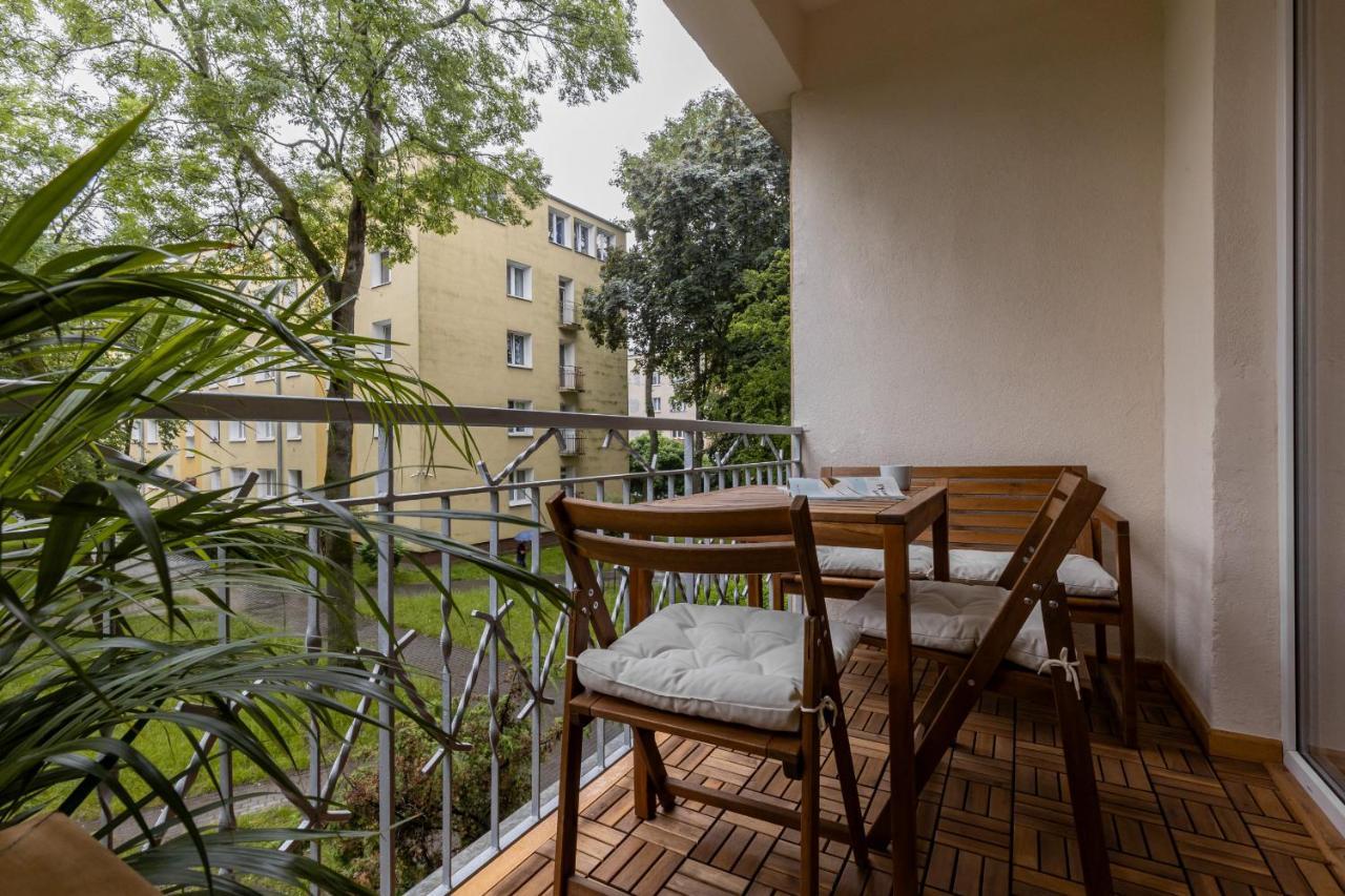 Bright Apartment Kasprzaka Warsaw Wola Near Metro Station By Noclegi Renters Esterno foto